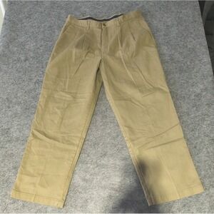 Dockers Men's "Nice Pants" Pleated Khaki Pants Size 34